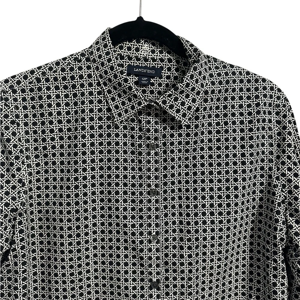 Lands End stylish geometric